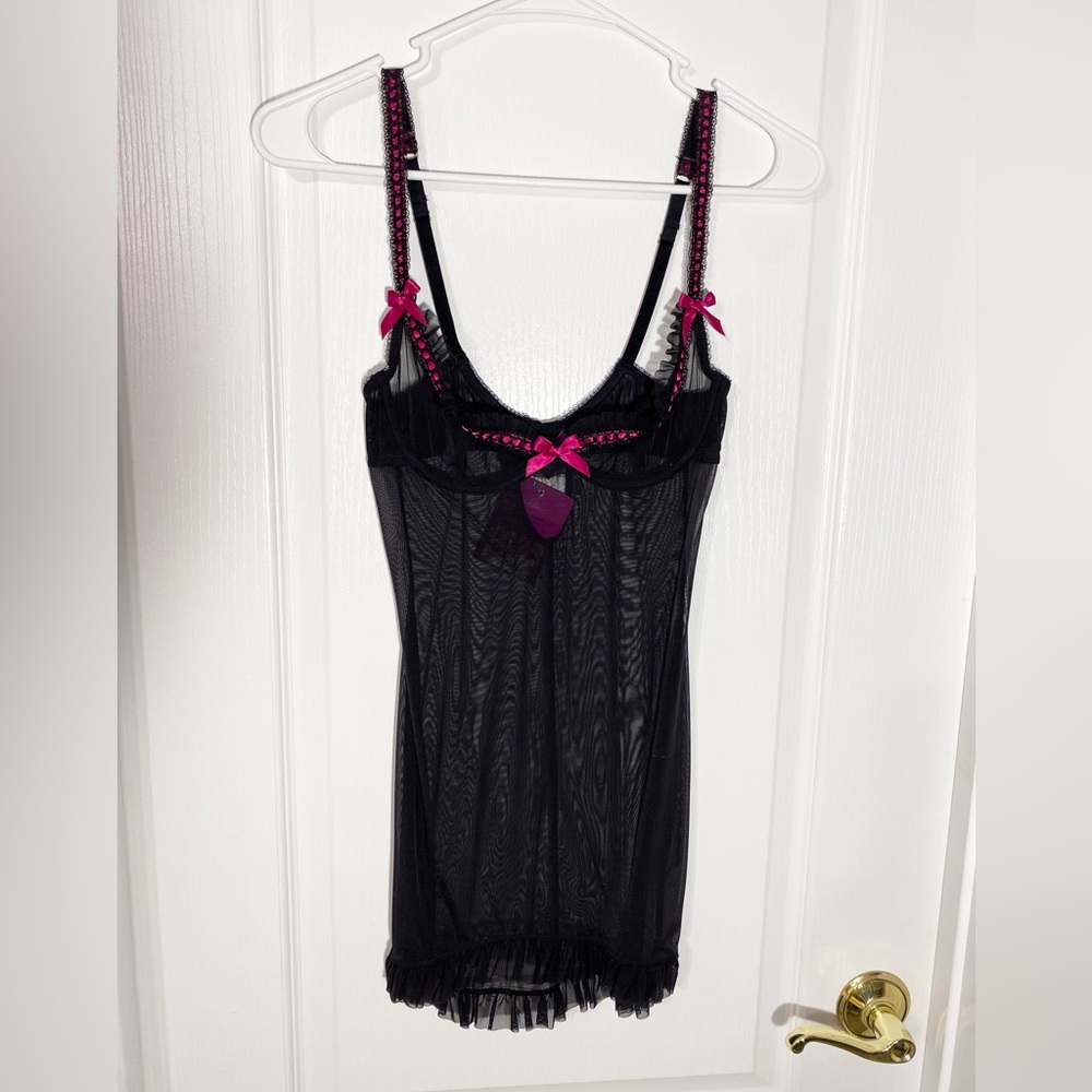 NWT L’Agent Agent Provocateur Bow Ribbon Accent Slip Chemise 32C Black Hot Pink